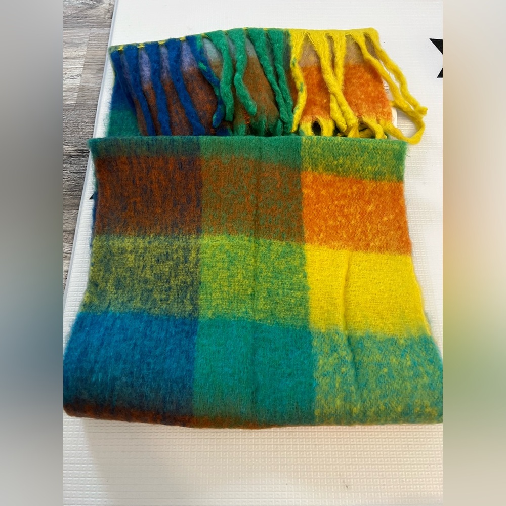 Mohair Scarf - Picture 6 of 8